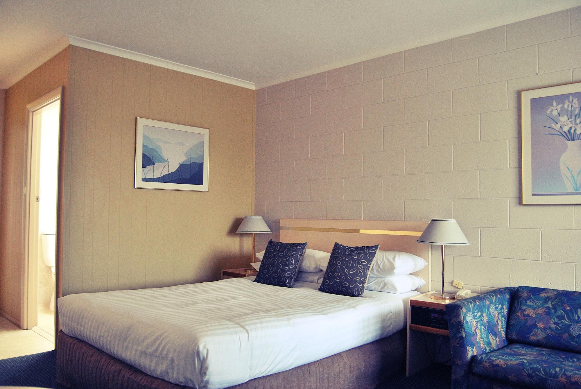 Comfort Inn Devonport Exterior photo