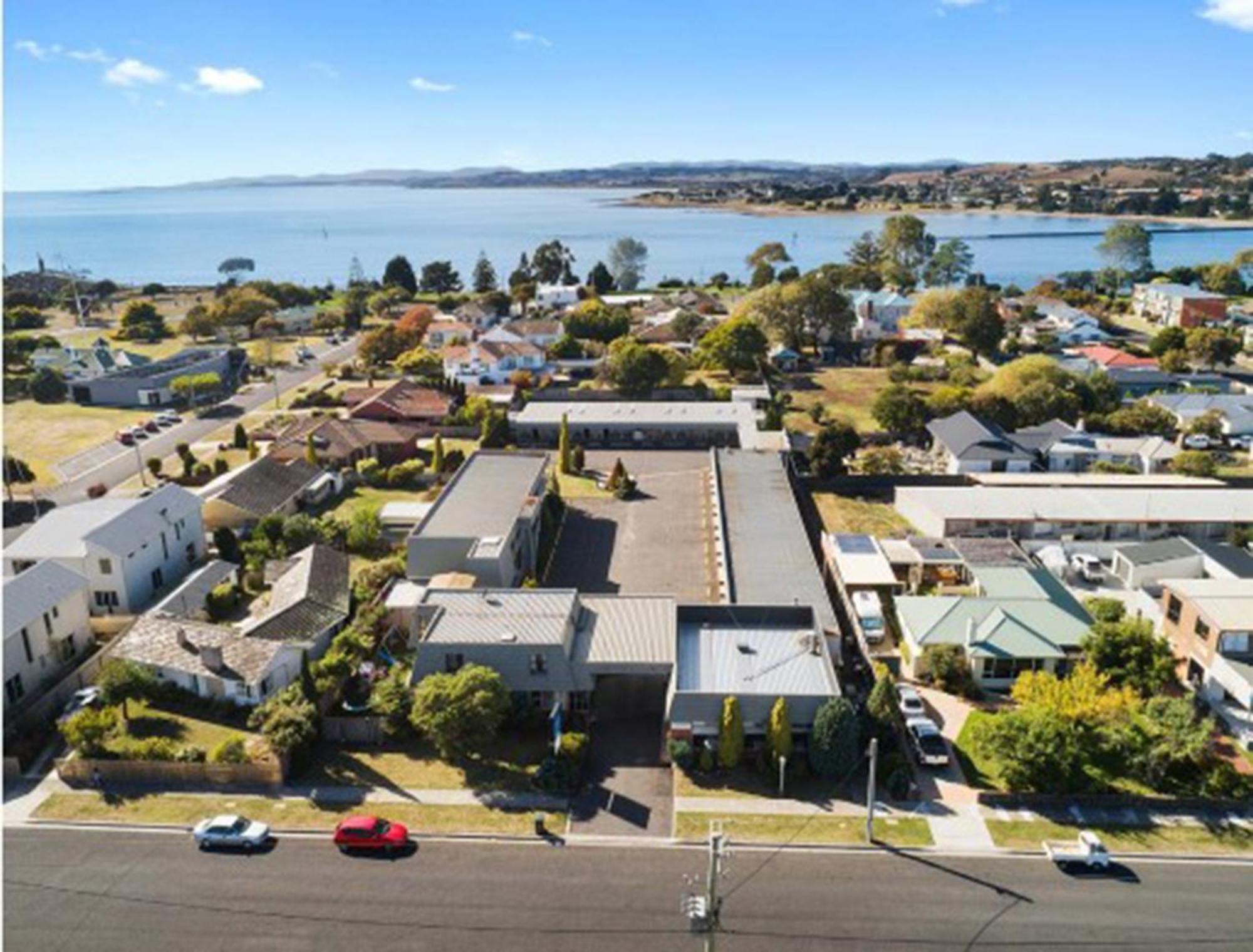Comfort Inn Devonport Exterior photo