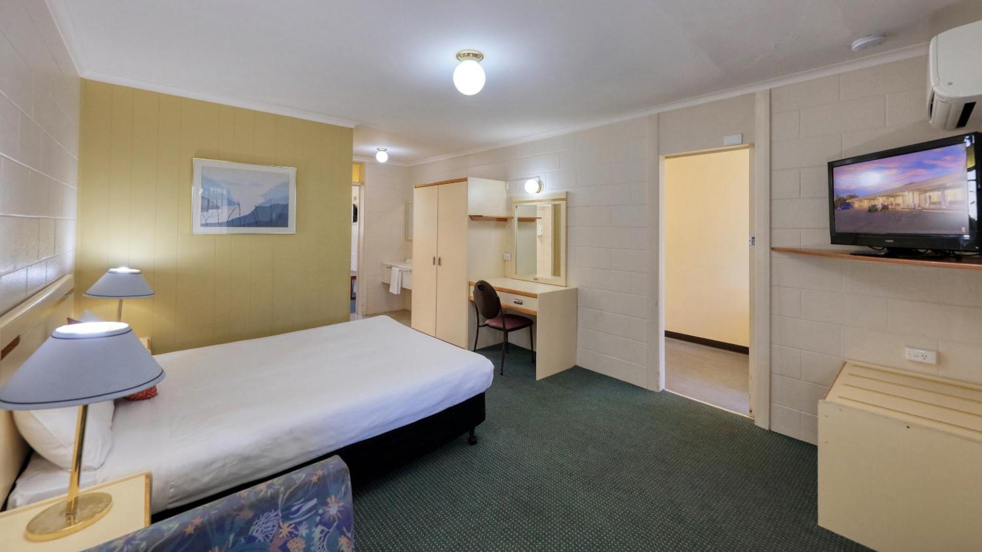 Comfort Inn Devonport Exterior photo