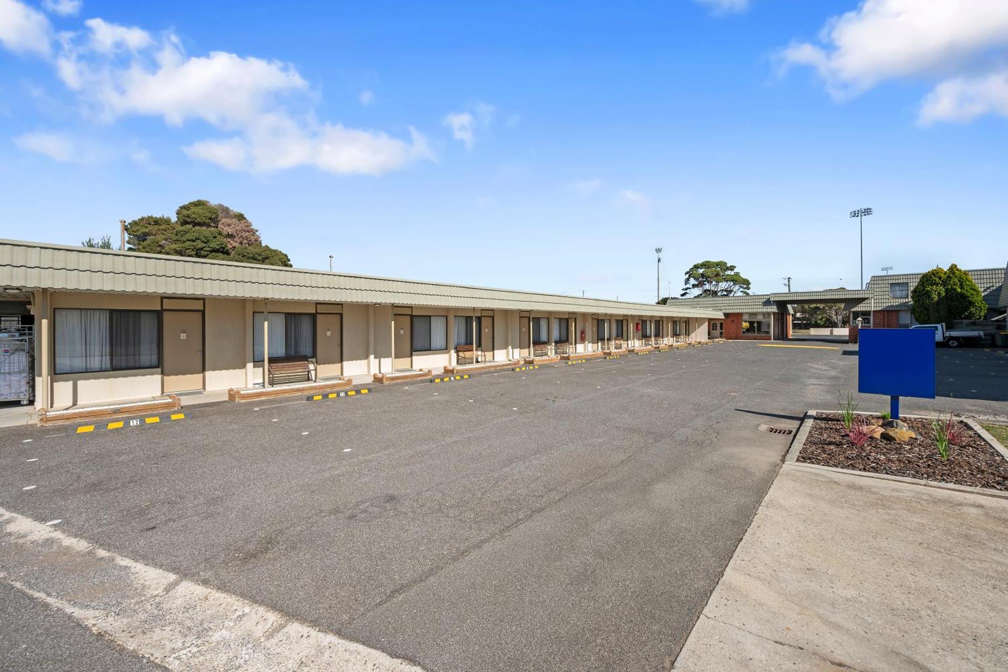 Comfort Inn Devonport Exterior photo