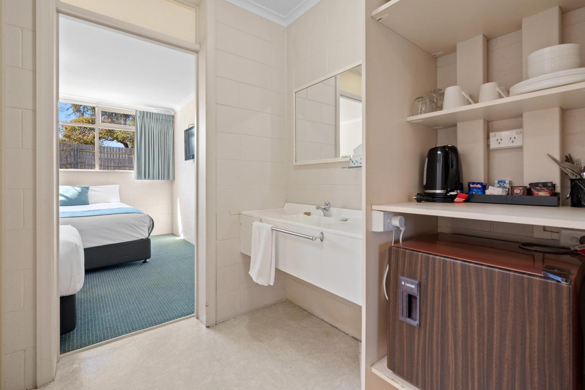 Comfort Inn Devonport Exterior photo